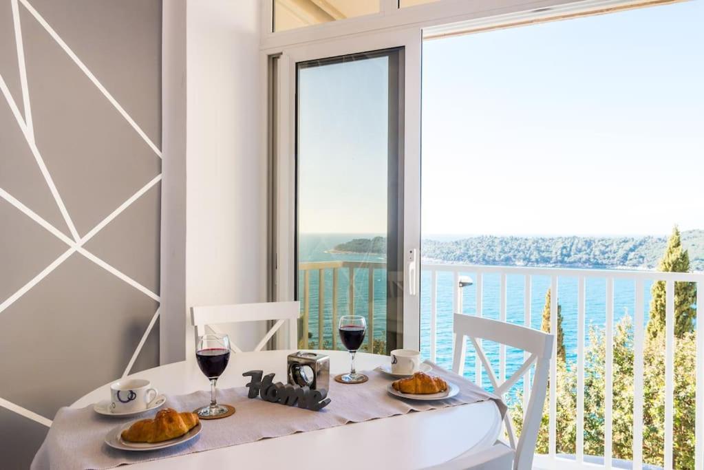 Sea View Apartment 10 Minutes Walk From Old City Dubrovnik Luaran gambar
